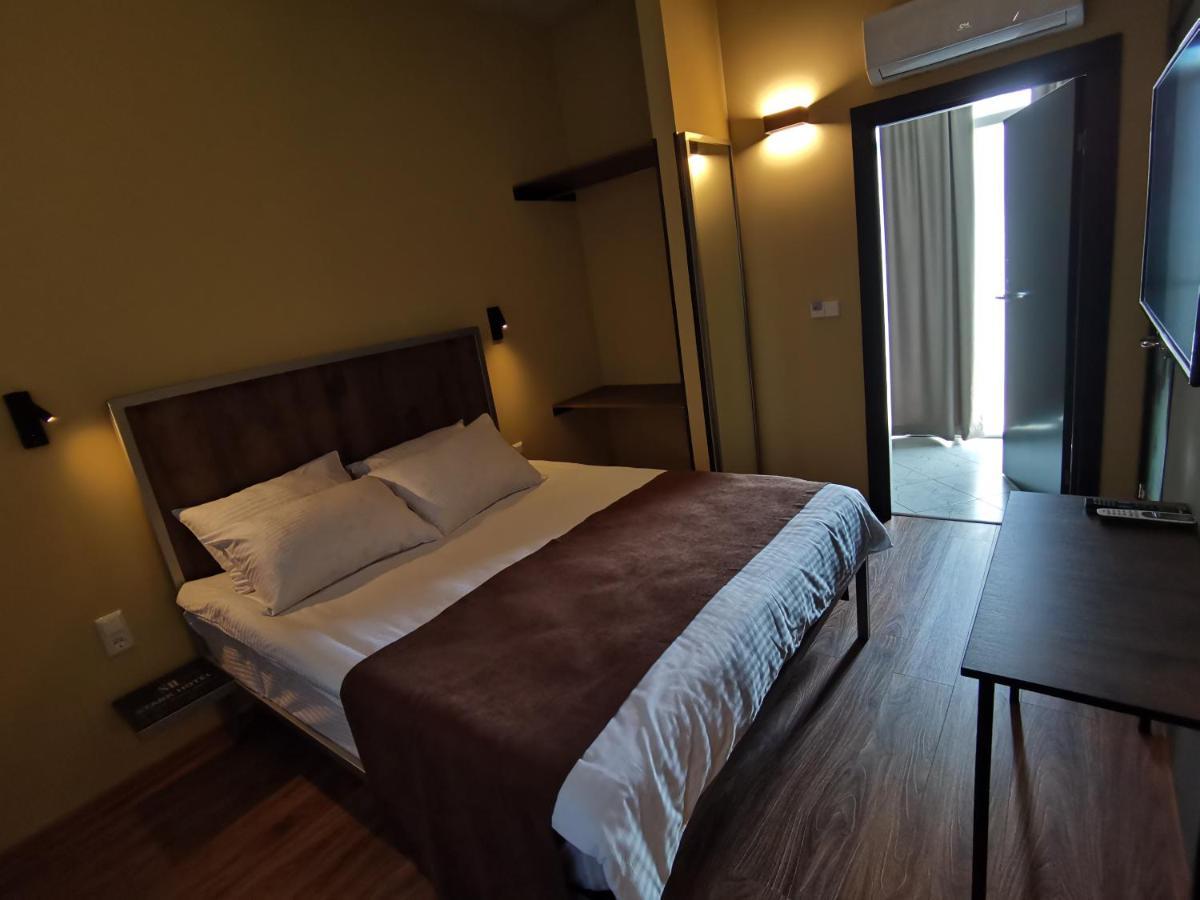 Stark Hotel Orhei Luaran gambar