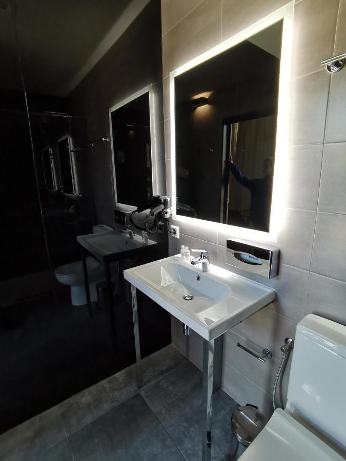 Stark Hotel Orhei Luaran gambar