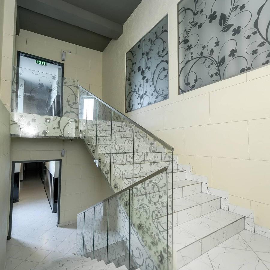 Stark Hotel Orhei Luaran gambar