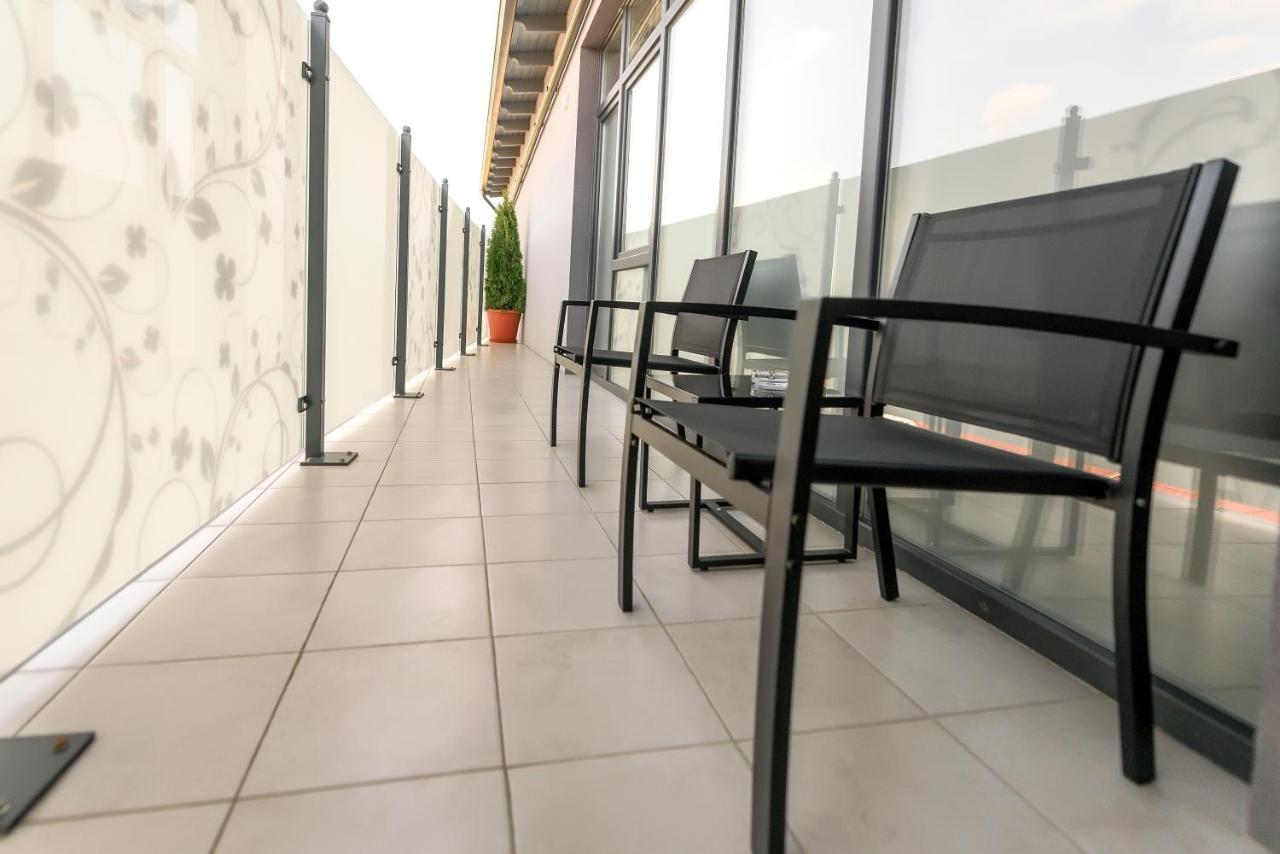 Stark Hotel Orhei Luaran gambar